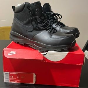 Nike Manoa Winter Boot